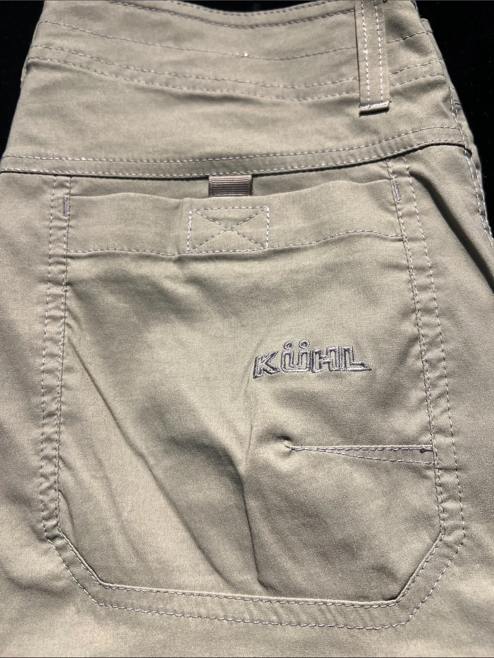 Men's KUHL Casual Cargo Shorts in Light Khaki , used perfect condition - Picture 7 of 11